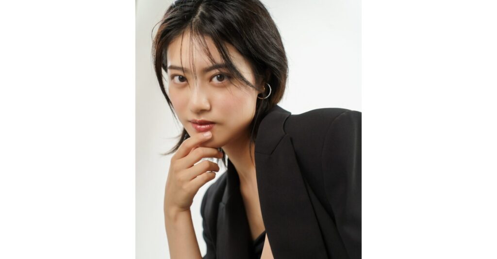 彩音星凪先生(横)